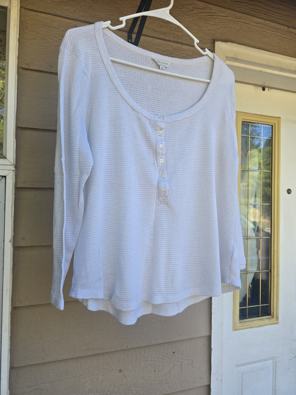 Lucky Brand White Waffle Knit Long-Sleeve Henley - Large